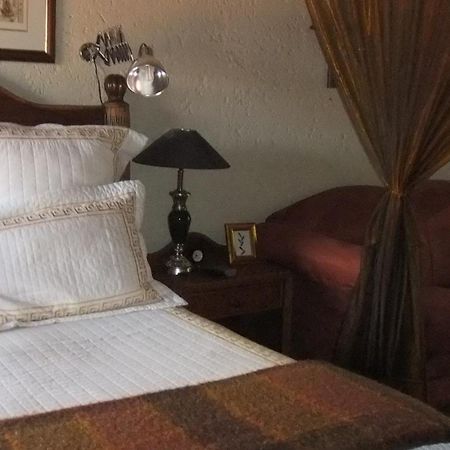 Treetops & Treats Guest House Pretoria Exterior foto