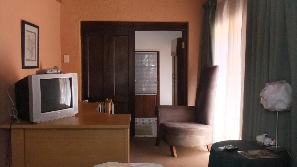 Treetops & Treats Guest House Pretoria Exterior foto