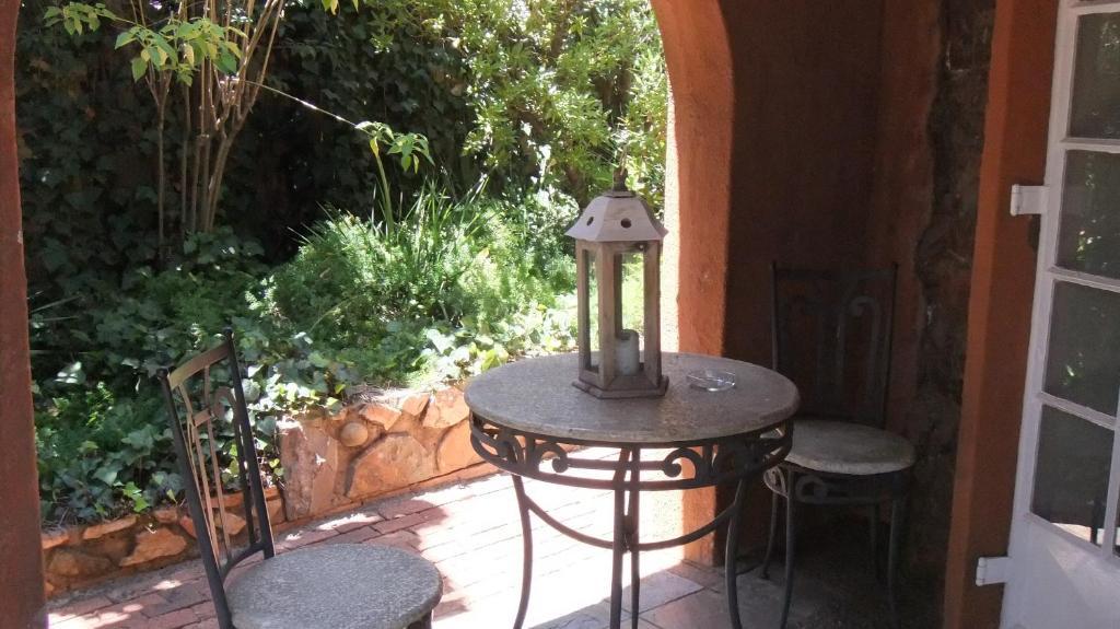 Treetops & Treats Guest House Pretoria Exterior foto