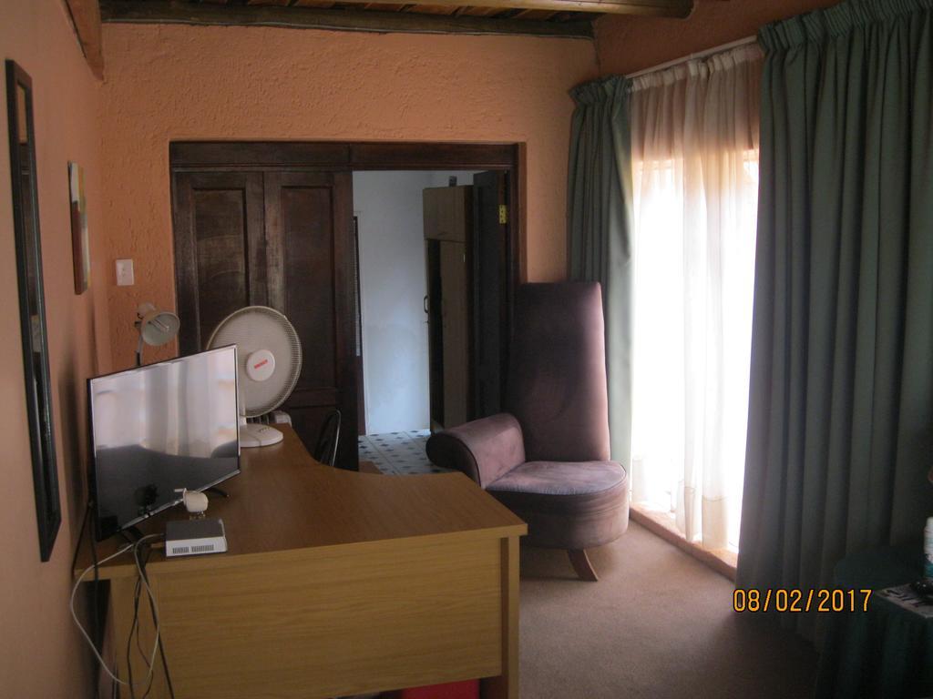 Treetops & Treats Guest House Pretoria Exterior foto