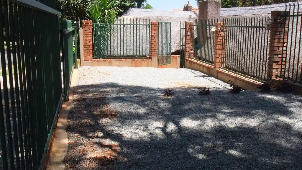 Treetops & Treats Guest House Pretoria Exterior foto