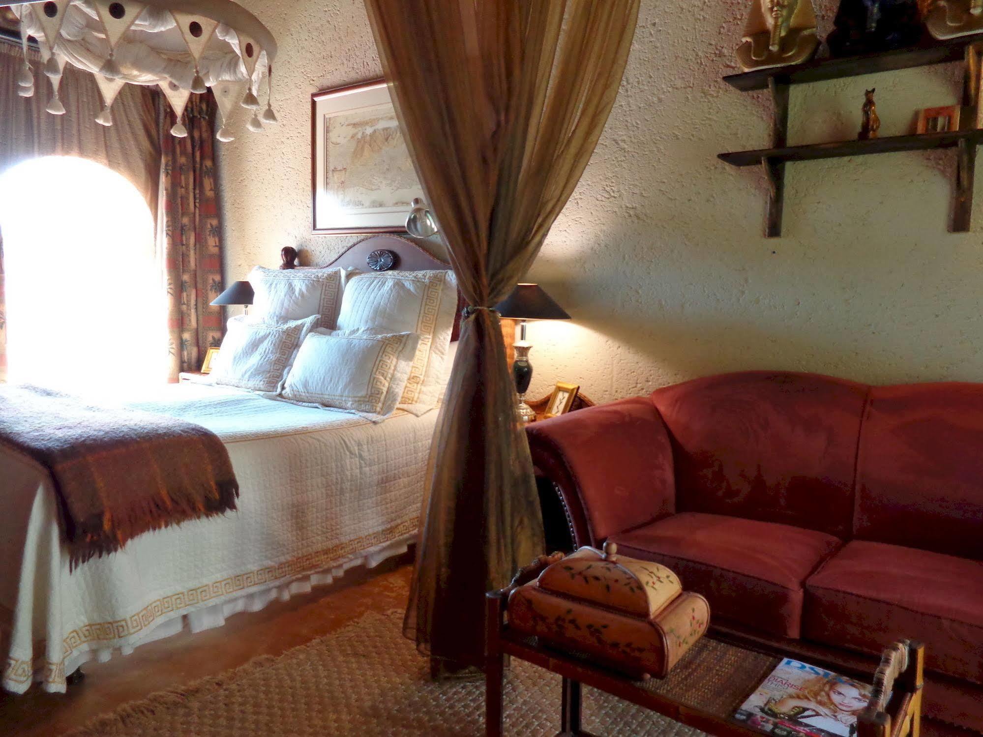 Treetops & Treats Guest House Pretoria Exterior foto
